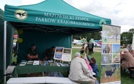 P1350983