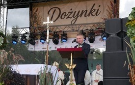 P1350783