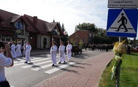 P1350599